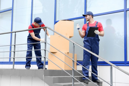 Organised temporary storage for moving, renovation, and local business use